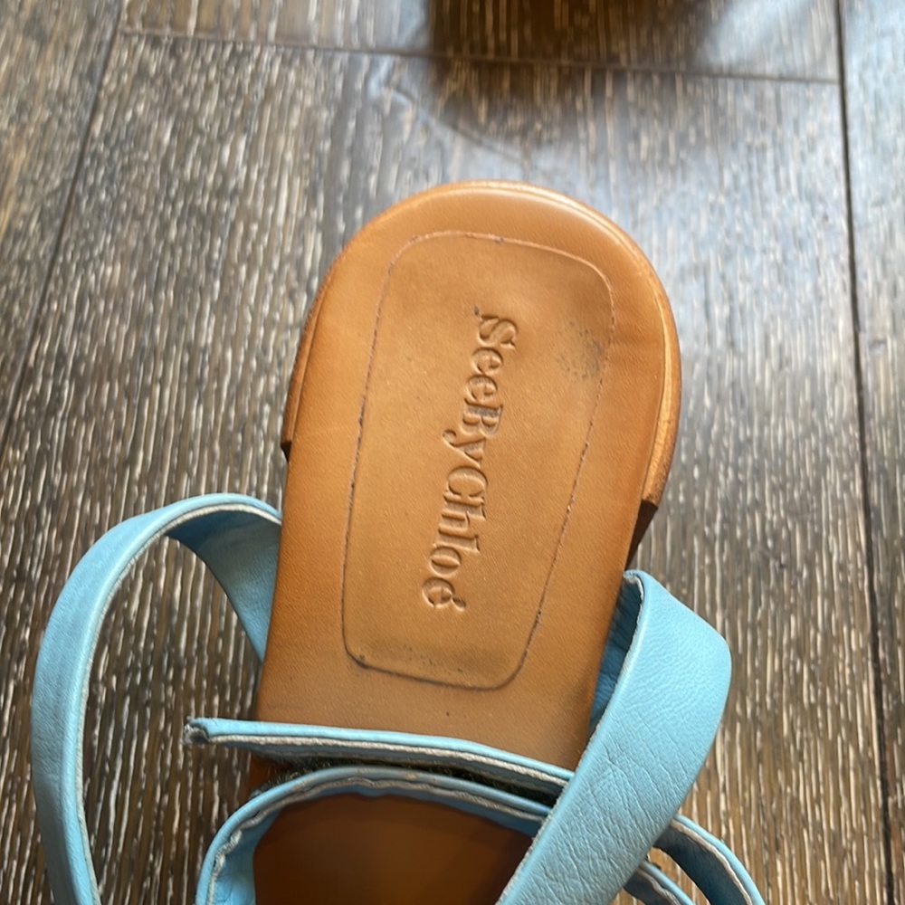 Chloe heels - Picture 3 of 5